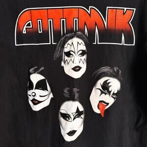 Gottmik Drag Queen Kiss Band Style Tee